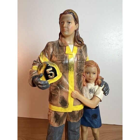 Vanmark Red Hats Of Courage Safe From Harm Woman Firefighter FM88657 1/0731 - Picture 2 of 9